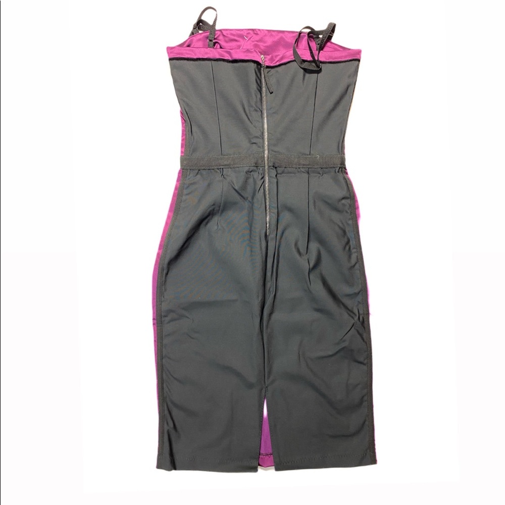 Dolce and Gabbana Plum Wiggle Dress - Picture 2 of 9